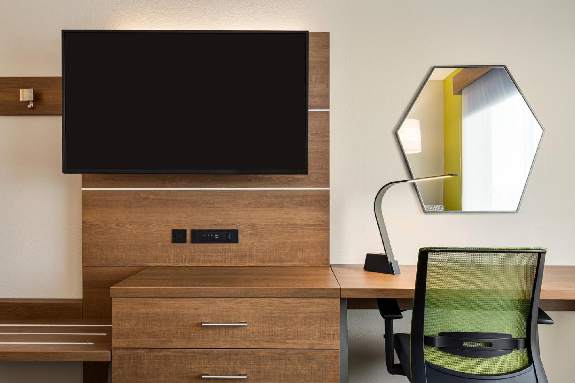 Holiday Inn Express & Suites Hayward - Castro Valley By Ihg 외부 사진