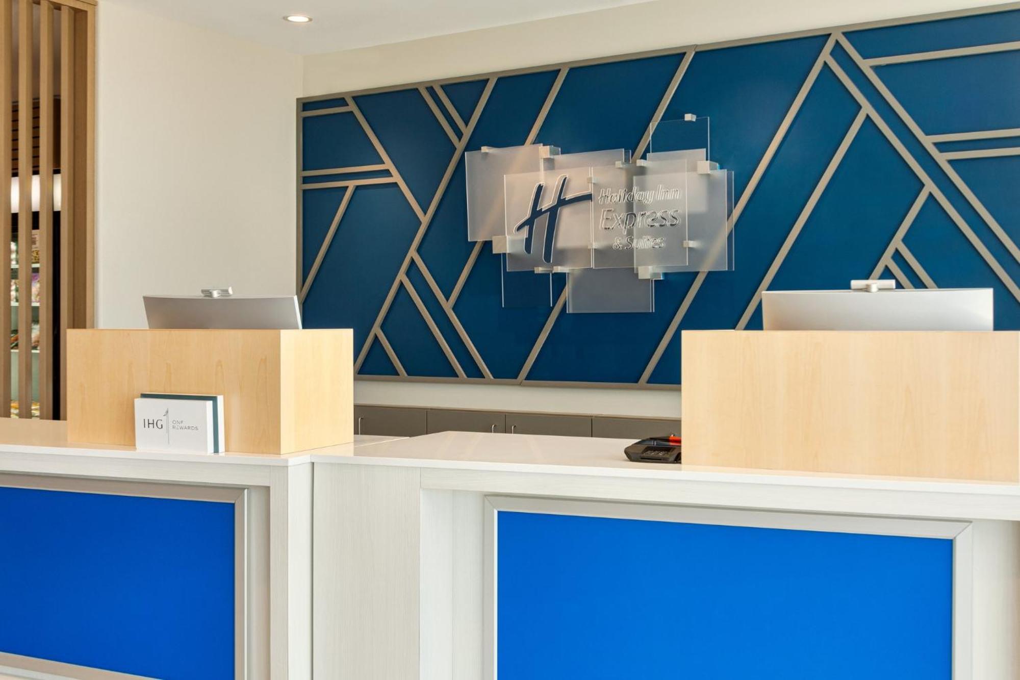Holiday Inn Express & Suites Hayward - Castro Valley By Ihg 외부 사진
